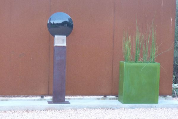 a-Discuss-fiberglass